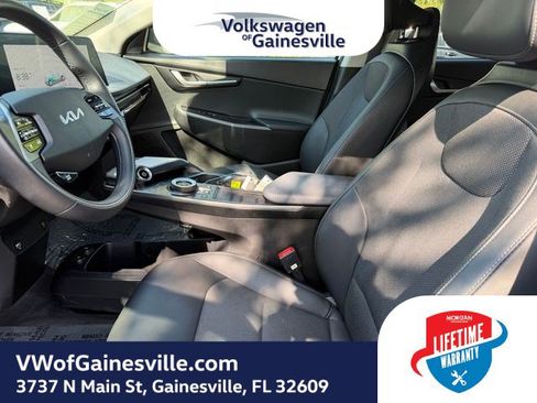 Used 2024 Kia EV6 Light RWD image 19