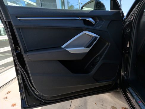 Certified 2022 Audi Q3 2.0T Premium w/ Convenience Package image 14