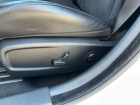 Used 2022 Dodge Charger R/T w/ Plus Group RWD image 20