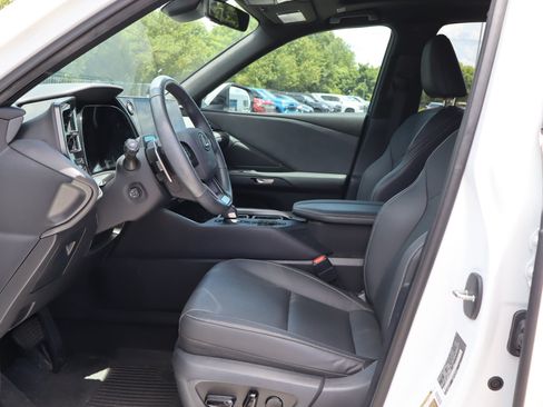 Used 2024 Lexus TX 350 AWD w/ Captains Chair Package image 14