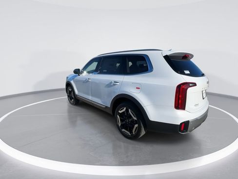 New 2025 Kia Telluride S image 6