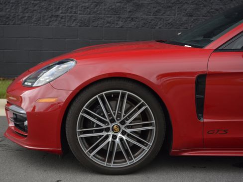 Certified 2023 Porsche Panamera GTS AWD/4WD image 37
