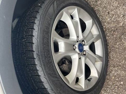 Used 2015 Ford Escape Titanium w/ Equipment Group 301A image 18