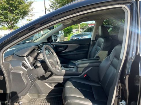 Certified 2024 Nissan Murano SV AWD/4WD image 9