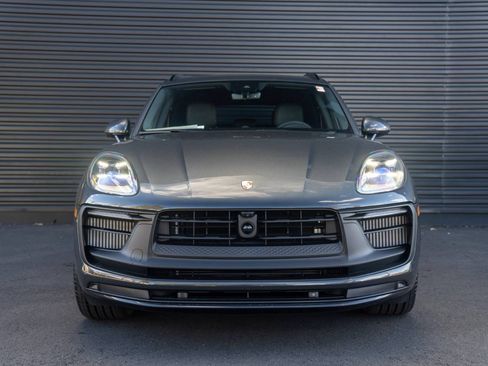 New 2026 Porsche Macan GTS AWD/4WD image 6