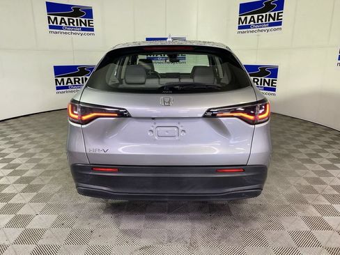 Used 2023 Honda HR-V LX image 17