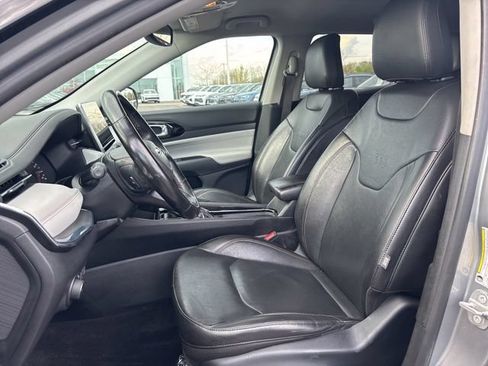 Used 2022 Jeep Compass Limited AWD/4WD image 14