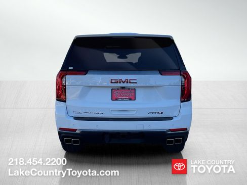 Used 2026 GMC Yukon AT4 w/ LPO, Floor Liner Package AWD/4WD image 4