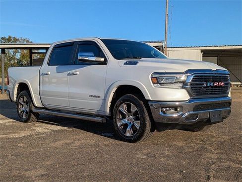 Used 2022 RAM 1500 Laramie image 2