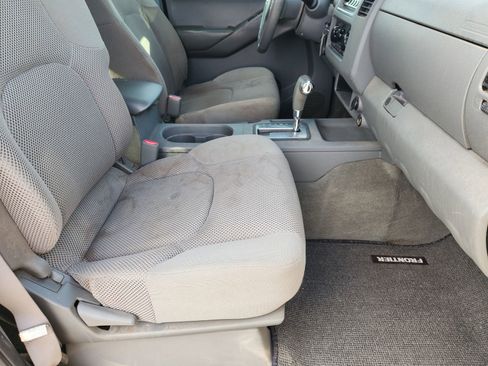 Used 2006 Nissan Frontier SE w/ (P01) Power Pkg image 17