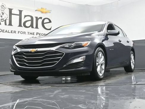 Used 2025 Chevrolet Malibu LT FWD image 4
