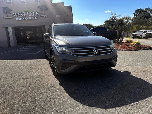Used 2024 Volkswagen Tiguan S image 4