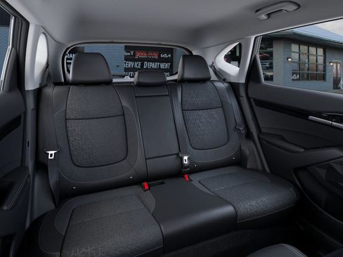 New 2025 Kia Seltos S image 16