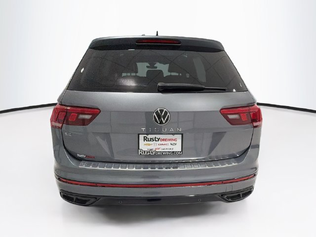 Used 2022 Volkswagen Tiguan SE R-Line FWD image 6