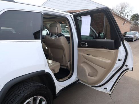 Used 2014 Jeep Grand Cherokee Limited AWD/4WD image 13