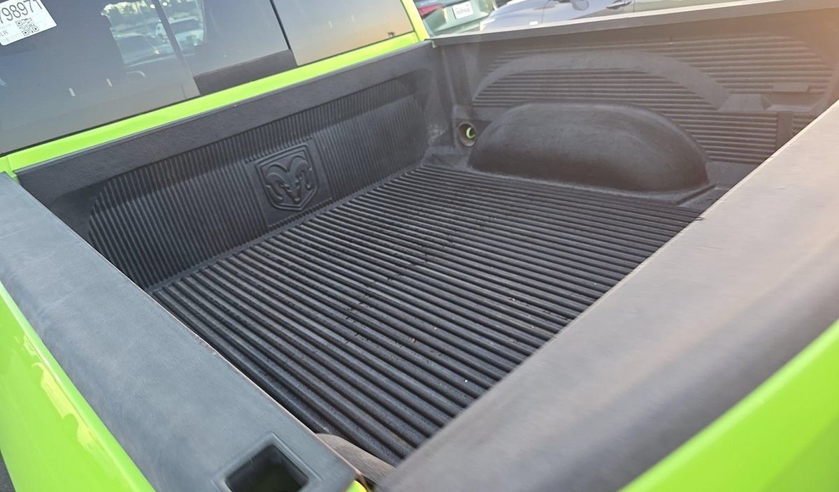 Used 2017 RAM 1500 Sport w/ Sublime Green Sport Package AWD/4WD image 11