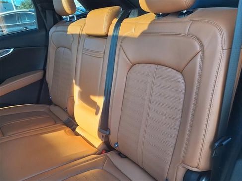 Certified 2022 Lincoln Nautilus Black Label image 9