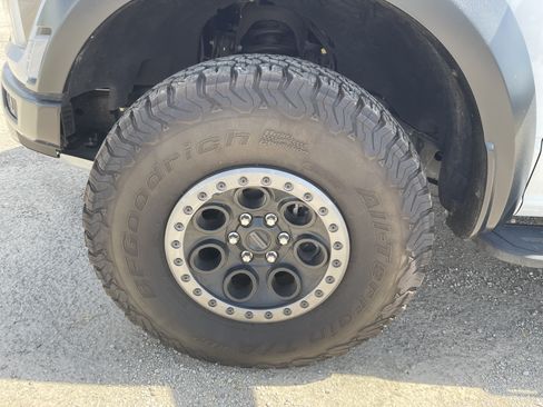 Used 2025 Ford F150 Raptor AWD/4WD image 11