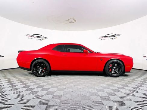 Used 2022 Dodge Challenger SRT Hellcat Redeye image 9