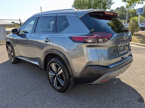Used 2021 Nissan Rogue SL w/ Premium Package FWD image 10
