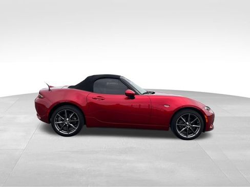 Used 2019 MAZDA MX-5 Miata Grand Touring RWD image 6