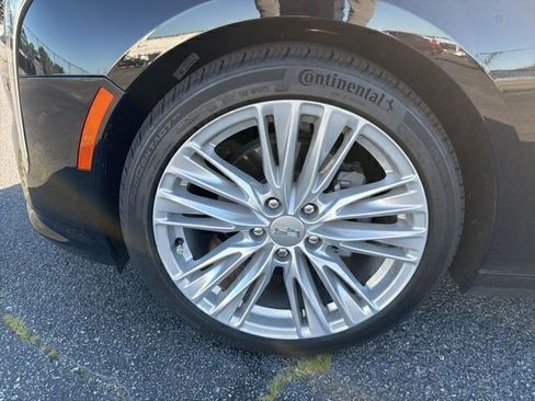 Used 2026 Cadillac CT4 Premium Luxury RWD image 7
