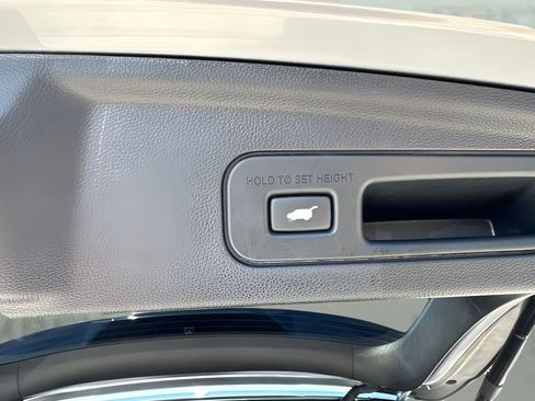 Used 2023 Acura MDX SH-AWD w/ Technology Package image 27