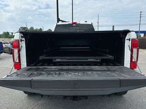 Used 2020 Ford F450 Platinum w/ FX4 Off-Road Package AWD/4WD image 16