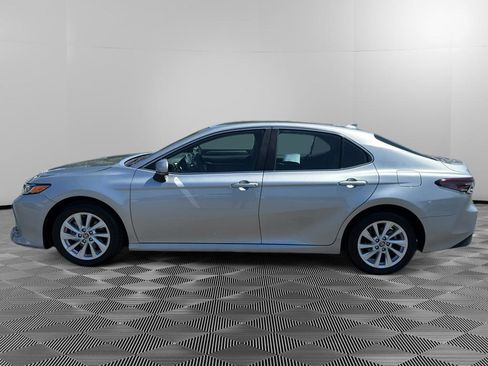 Used 2024 Toyota Camry LE image 4