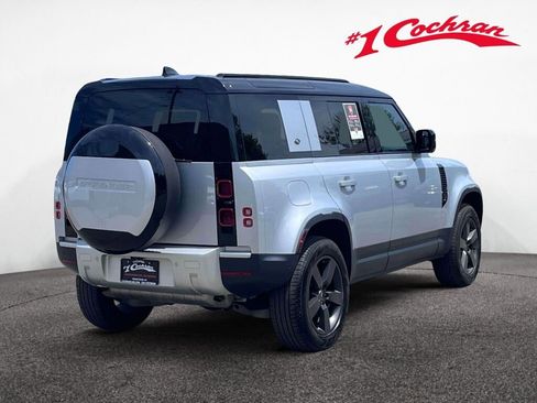 Used 2024 Land Rover Defender 110 S AWD/4WD image 7