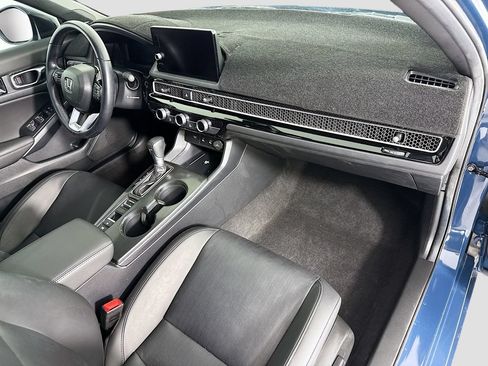 Certified 2025 Honda Civic Sport Touring image 17