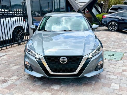 Used 2019 Nissan Altima 2.5 Platinum FWD image 4
