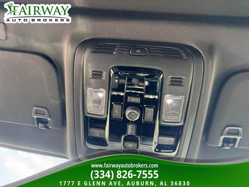 Used 2026 GMC Yukon AT4 w/ AT4 Premium Plus Package AWD/4WD image 25