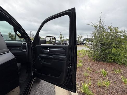Used 2025 RAM 1500 Big Horn AWD/4WD image 63