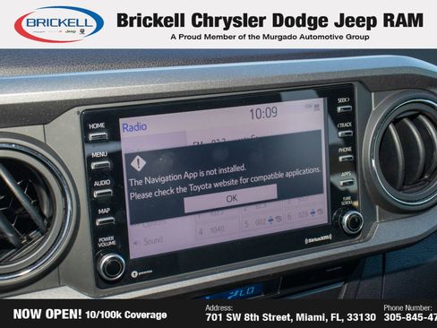 Used 2022 Toyota Tacoma TRD Sport w/ Technology Package image 29