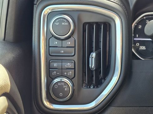 Used 2023 GMC Sierra 2500 SLE w/ SLE Convenience Package image 35