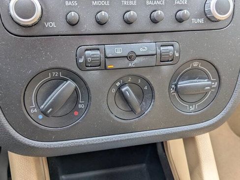 Used 2008 Volkswagen Jetta Sedan image 22