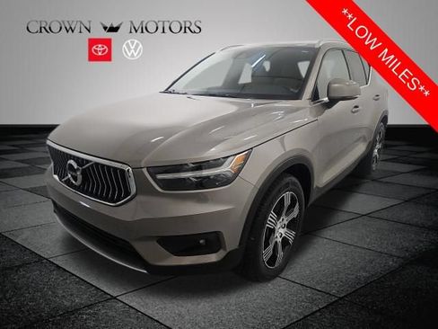 Used 2020 Volvo XC40 T5 Inscription w/ Protection Package AWD/4WD image 3