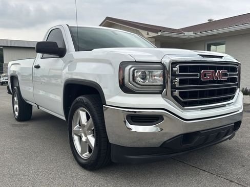 Used 2018 GMC Sierra 1500 2WD Regular Cab image 7