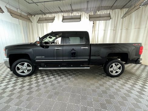 Certified 2019 Chevrolet Silverado 2500 LTZ w/ Duramax Plus Package image 20