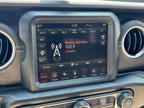 Used 2021 Jeep Wrangler Unlimited Sahara w/ Dual Top Group image 22