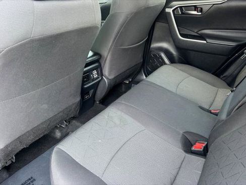 Certified 2024 Toyota RAV4 XLE FWD image 4