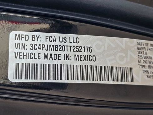 New 2026 Jeep Cherokee Limited AWD/4WD image 37