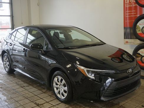 New 2026 Toyota Corolla LE image 2