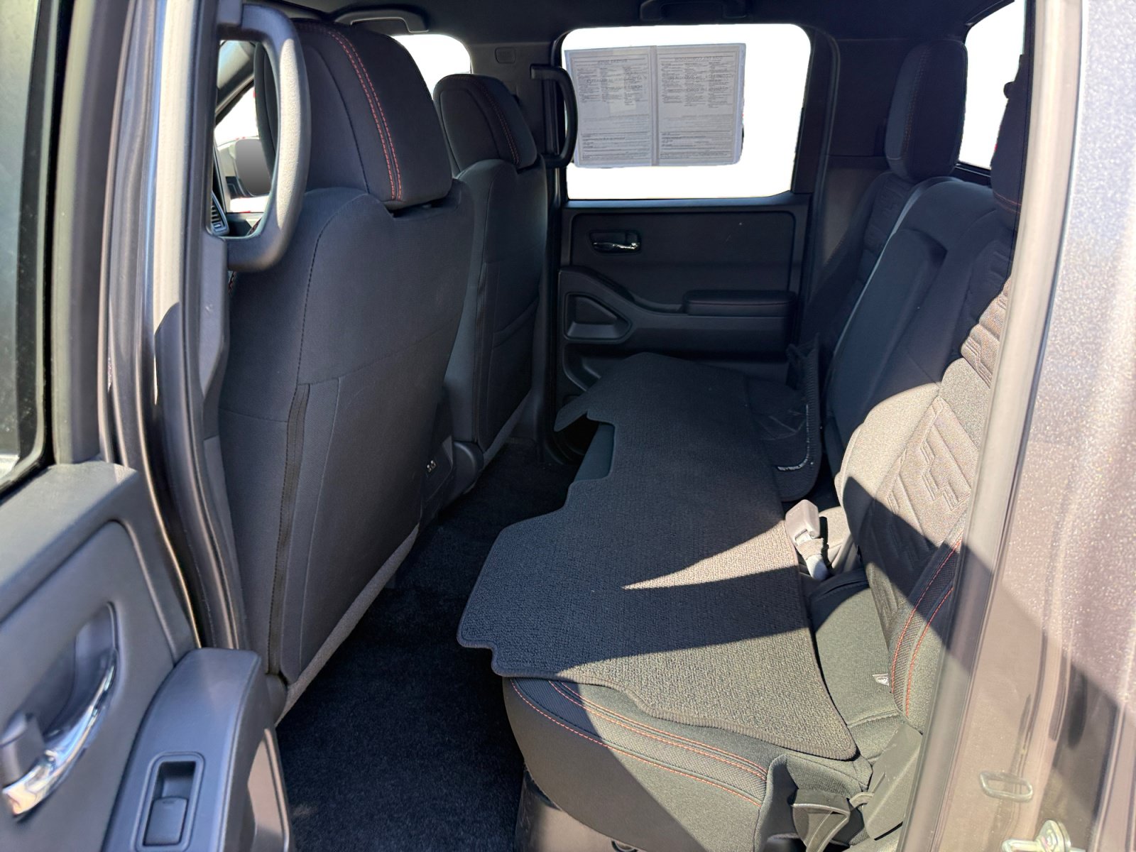 Used 2024 Nissan Frontier Pro-X RWD image 16