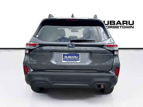 Used 2026 Subaru Forester Premium AWD/4WD image 6
