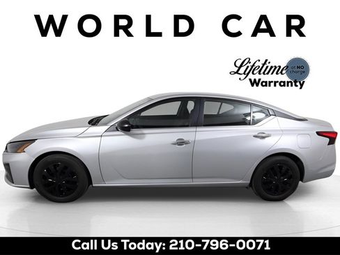 Certified 2024 Nissan Altima 2.5 S image 4