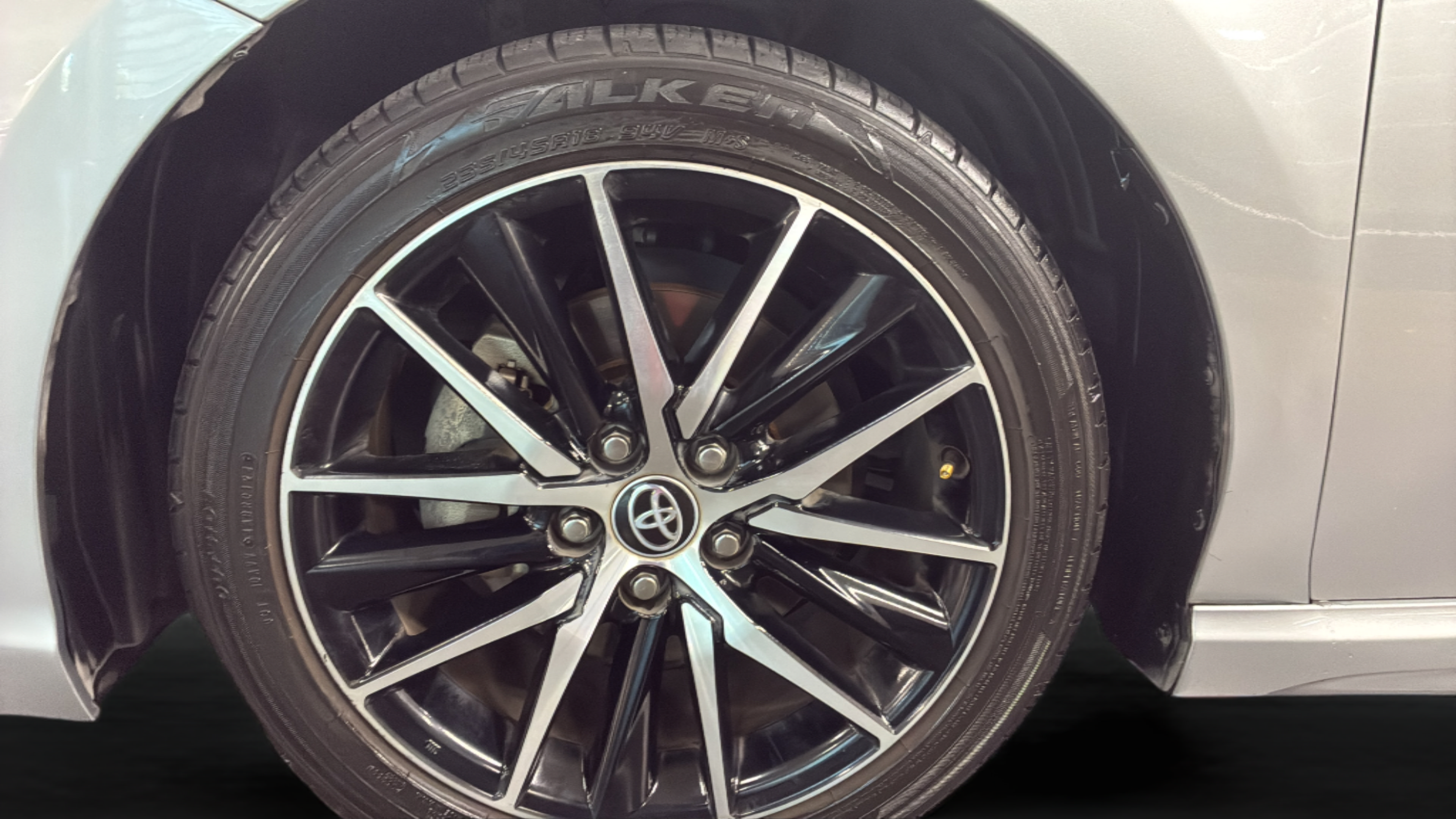 Used 2023 Toyota Camry SE FWD image 30