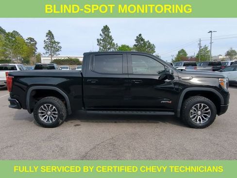 Used 2022 GMC Sierra 1500 AT4 w/ AT4 Premium Package image 4
