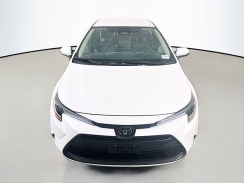 New 2026 Toyota Corolla LE image 2